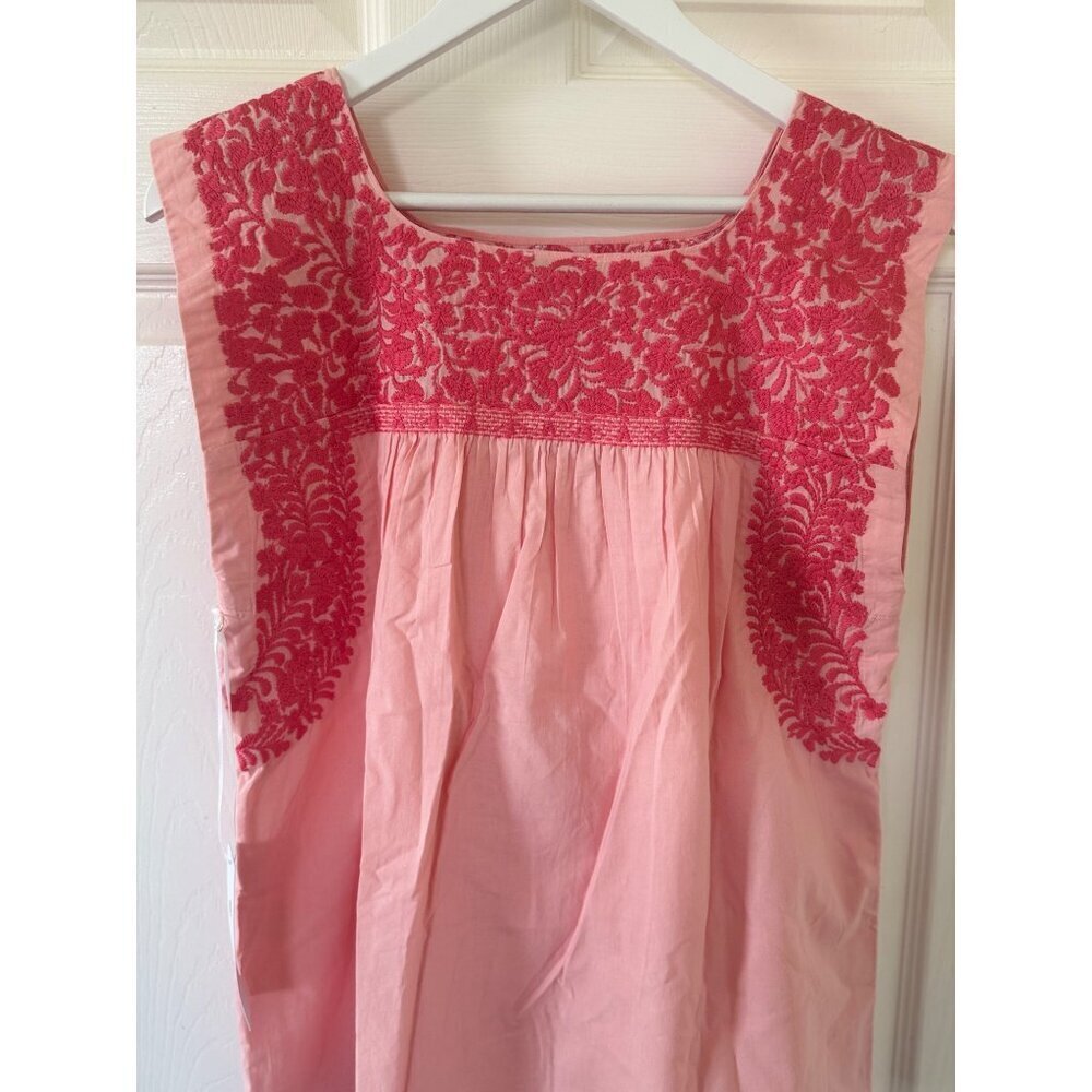 J. Marie Women's Pink Embroidered Lightweight Blouse Sleeveless Size S - Picture 12 of 14